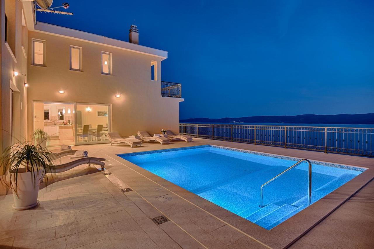 Villa Sun Palace With Luxury 5 Bedroom Villa And Amazing Panoramic Sea Views Mimice Exterior photo